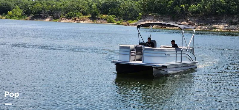 Slide: The Image of Harris Cruiser 230 2024 - 15737939