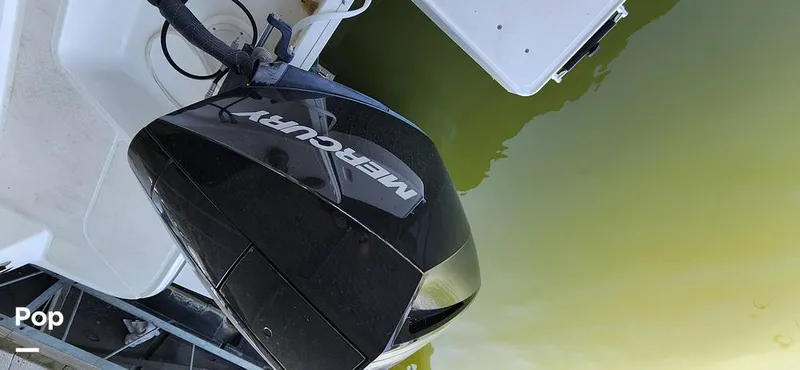Slide: The Image of Bayliner DX2200 2023 - 15187929