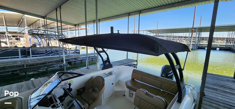 Slide: The Image of Bayliner DX2200 2023 - 15187909