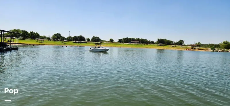 Slide: The Image of Bayliner DX2200 2023 - 15707605