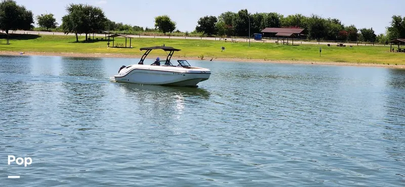 Slide: The Image of Bayliner DX2200 2023 - 15707606
