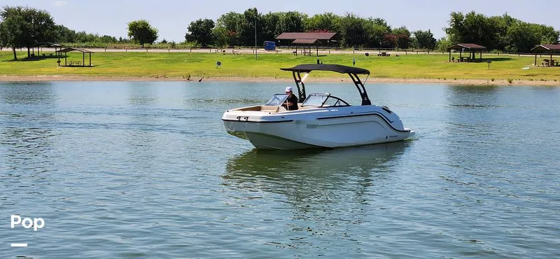 Slide: The Image of Bayliner DX2200 2023 - 15707612