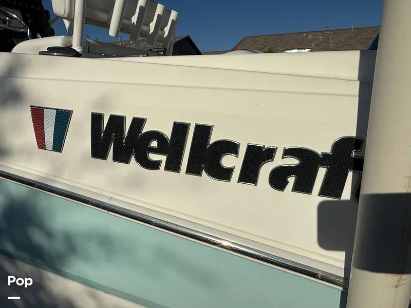Slide: The Image of Wellcraft 222 Fisherman 2018 - 16702028