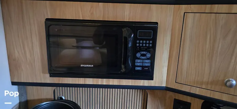 Slide: The Image of Sea Ray 300 Sundancer 2006 - 15223739