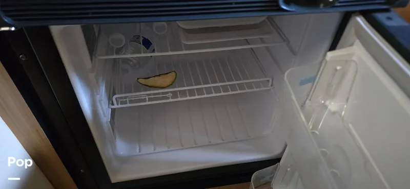 Slide: The Image of Sea Ray 300 Sundancer 2006 - 15223873