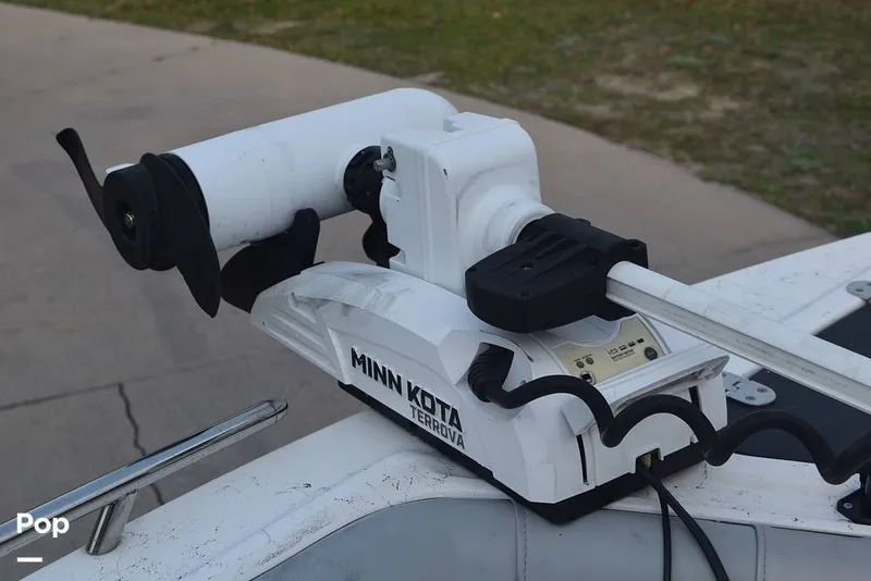 Slide: The Image of Minn Kota Riptide 80lb Thrust With I-pilot - 15199829