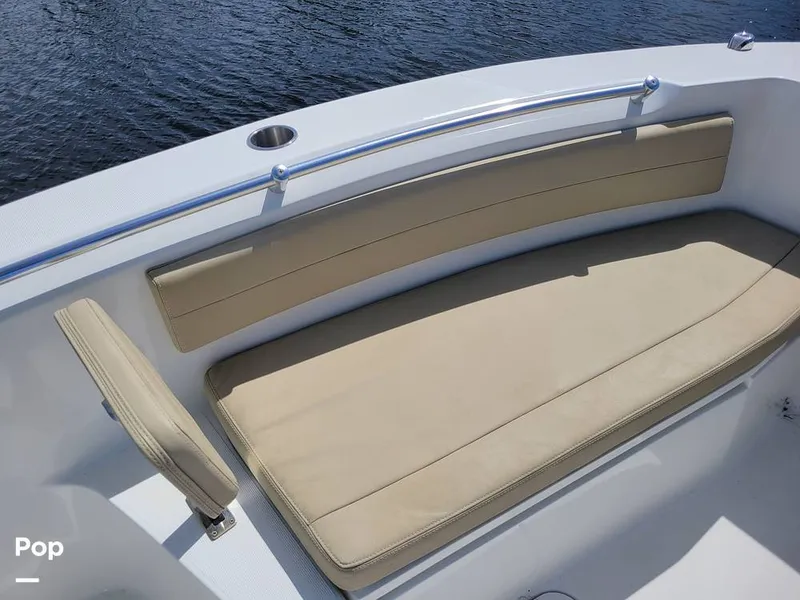 Slide: The Image of Release 240 RX 2020 - 15233079