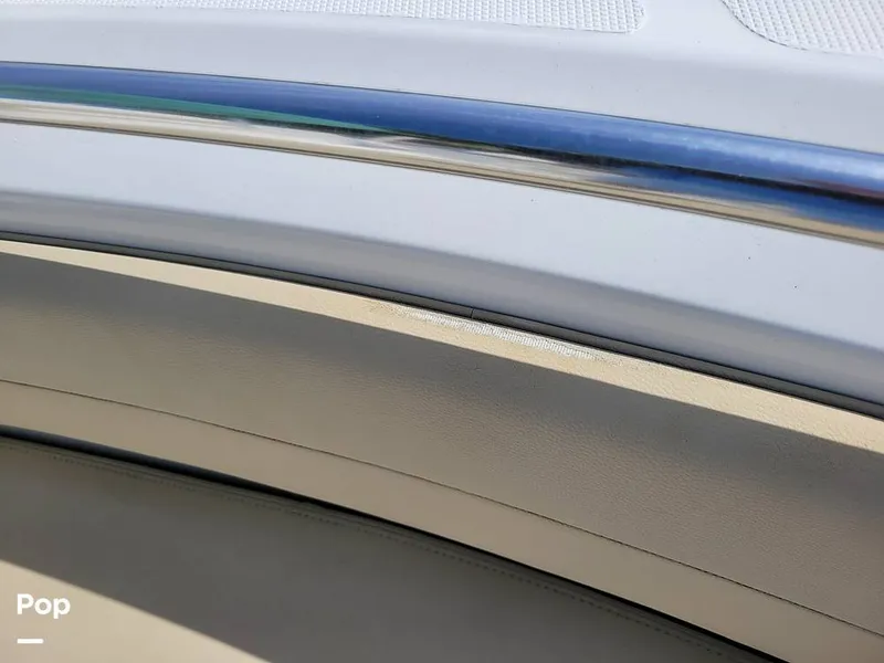 Slide: The Image of Release 240 RX 2020 - 15233080