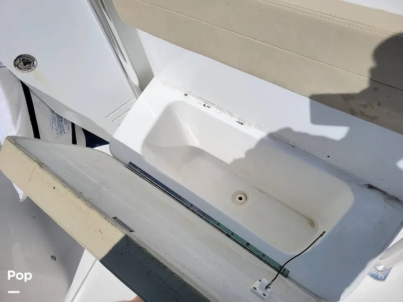 Slide: The Image of Release 240 RX 2020 - 15233144