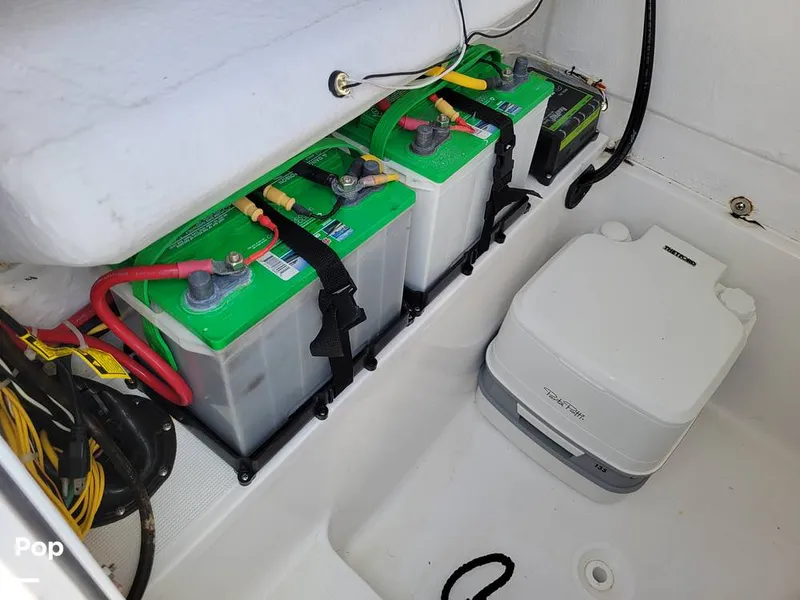 Slide: The Image of Release 240 RX 2020 - 15233149