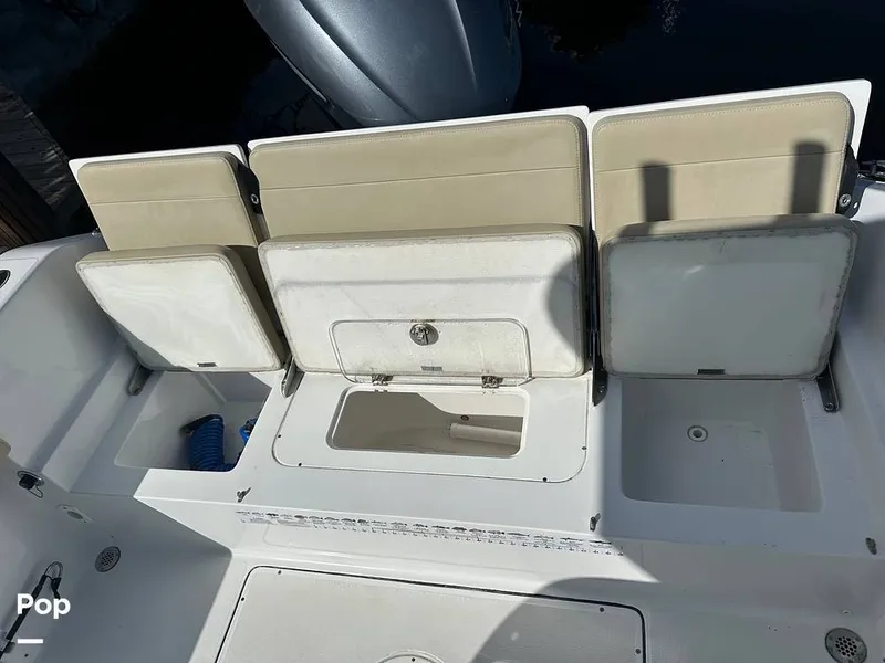 Slide: The Image of Release 240 RX 2020 - 15181154