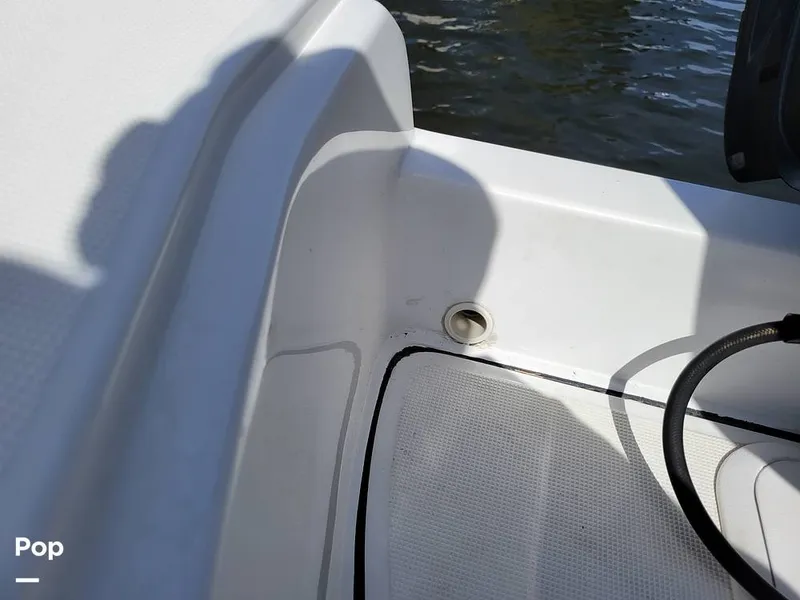 Slide: The Image of Release 240 RX 2020 - 15233155