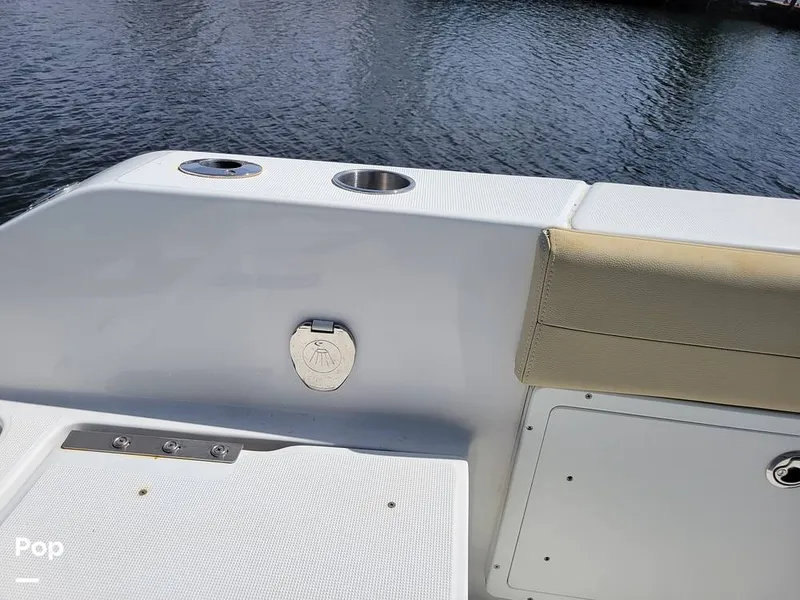 Slide: The Image of Release 240 RX 2020 - 15233157