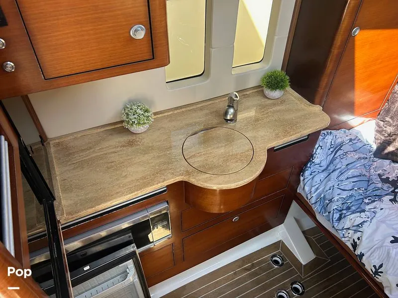 Slide: The Image of Edgewater 368CC 2016 - 15213784