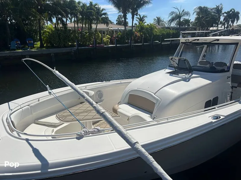 Slide: The Image of Edgewater 368CC 2016 - 15213738