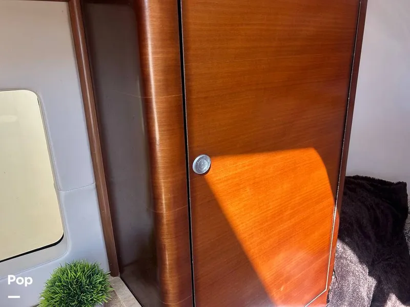 Slide: The Image of Edgewater 368CC 2016 - 15213793