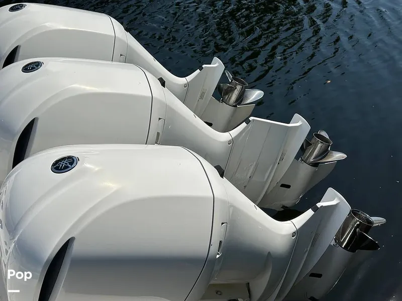 Slide: The Image of Edgewater 368CC 2016 - 15213813