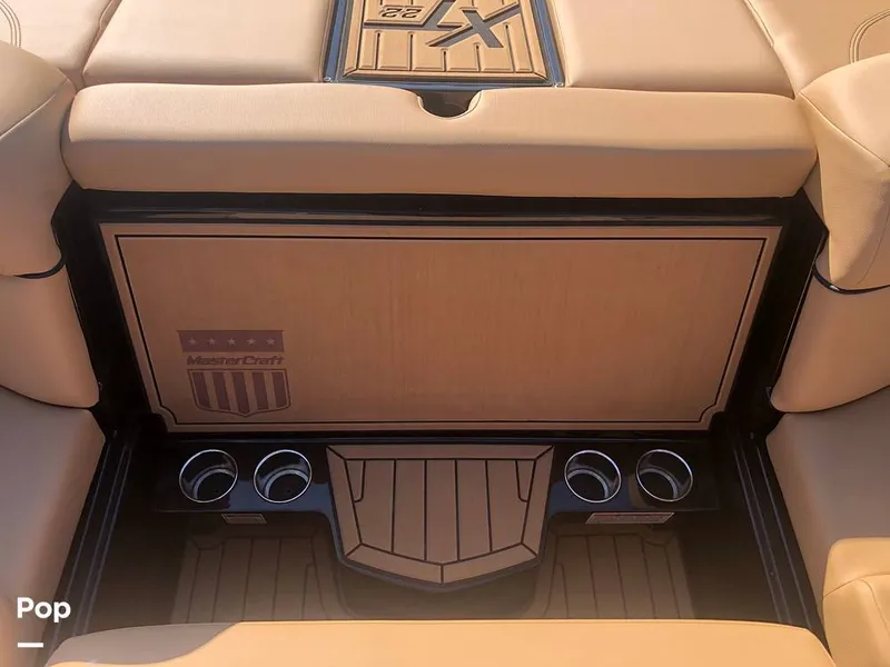 Slide: The Image of Mastercraft XT22 2021 - 15221563