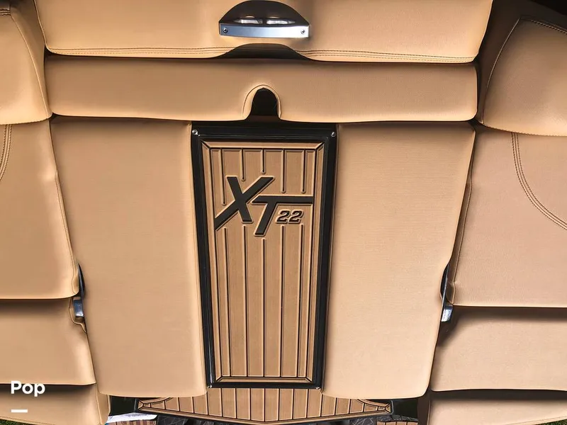 Slide: The Image of Mastercraft XT22 2021 - 15221569