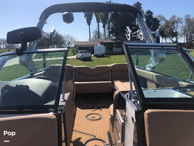 Slide: The Image of Mastercraft XT22 2021 - 15221742