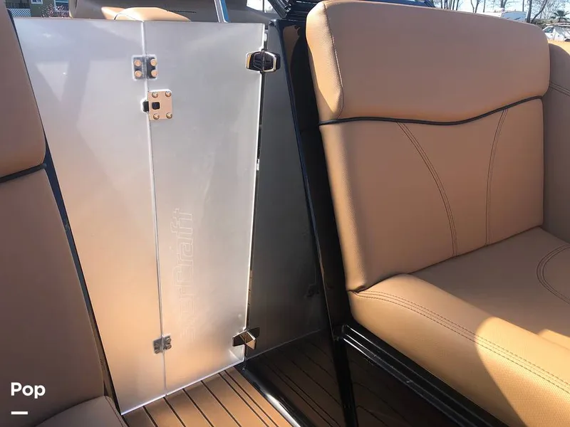 Slide: The Image of Mastercraft XT22 2021 - 15221746