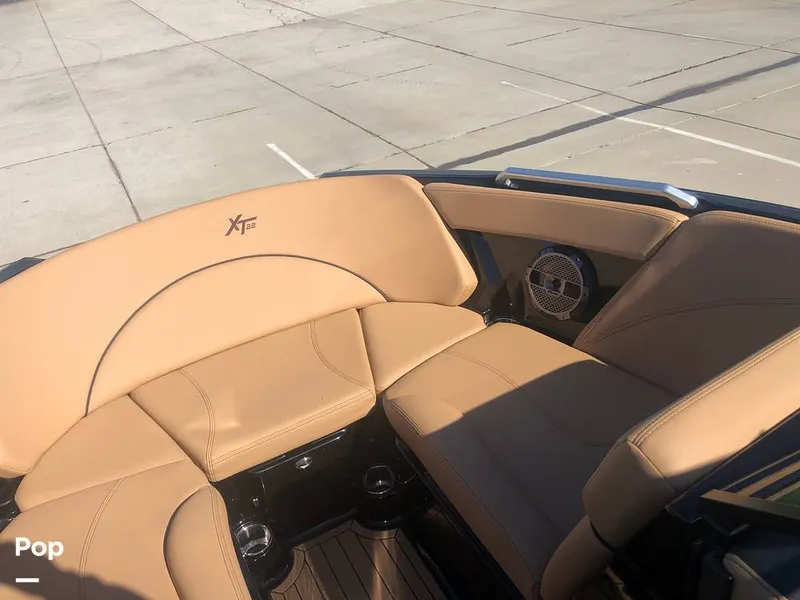 Slide: The Image of Mastercraft XT22 2021 - 15221749