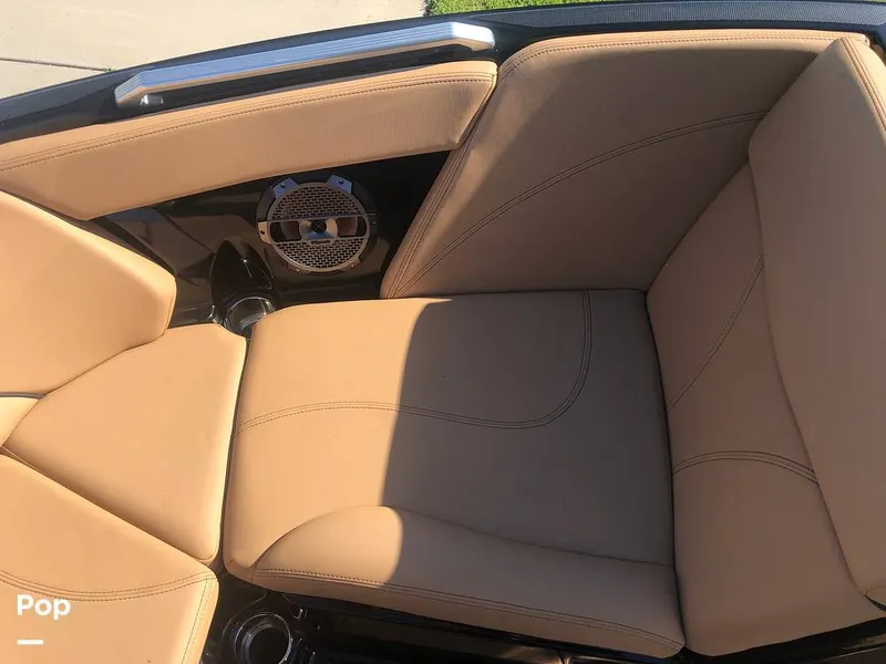 Slide: The Image of Mastercraft XT22 2021 - 15221752