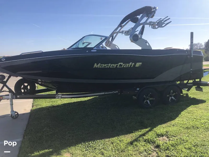 Slide: The Image of Mastercraft XT22 2021 - 15221522