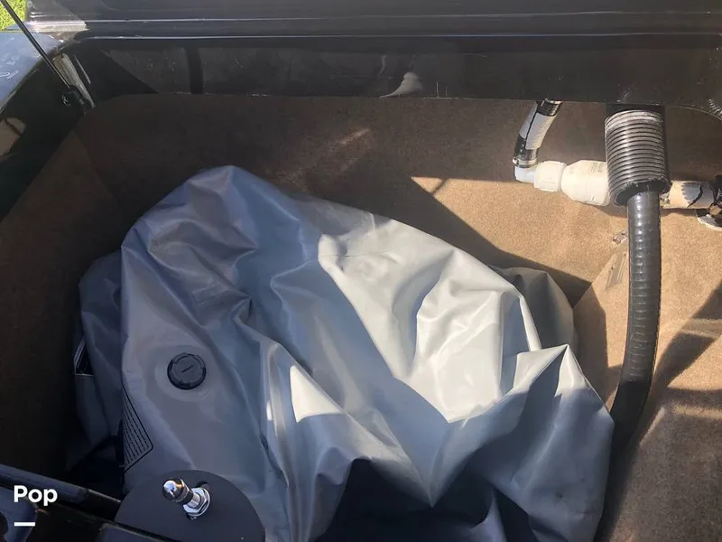 Slide: The Image of Mastercraft XT22 2021 - 15222032