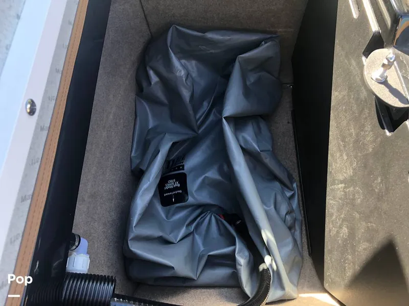 Slide: The Image of Mastercraft XT22 2021 - 15222031