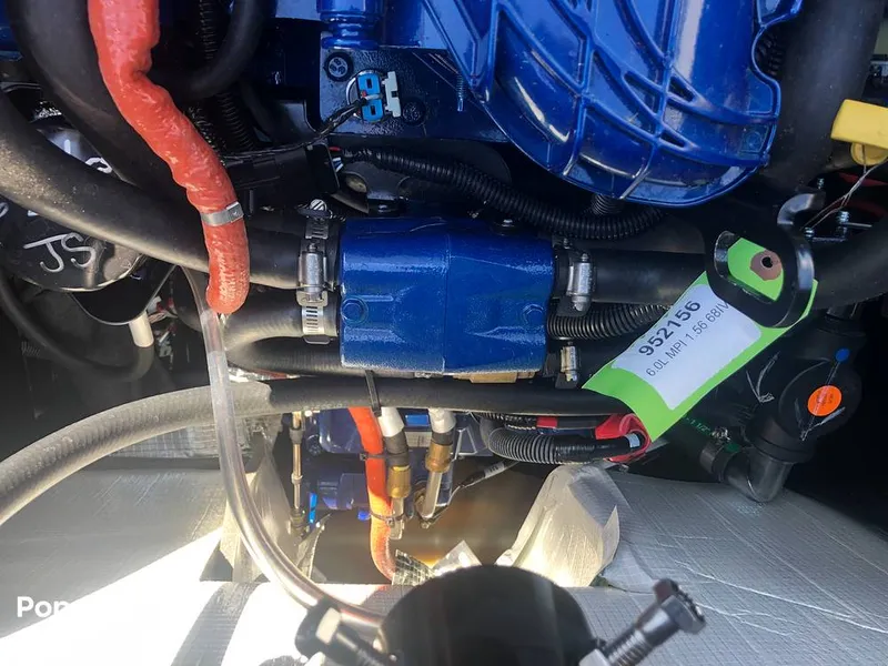 Slide: The Image of Mastercraft XT22 2021 - 15221779