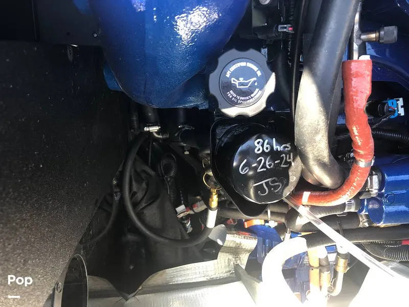 Slide: The Image of Mastercraft XT22 2021 - 15221780