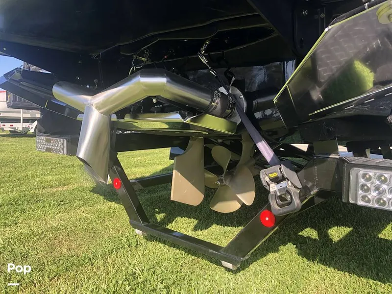 Slide: The Image of Mastercraft XT22 2021 - 15221782