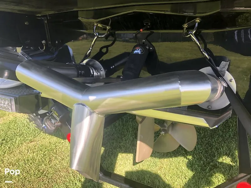 Slide: The Image of Mastercraft XT22 2021 - 15222018