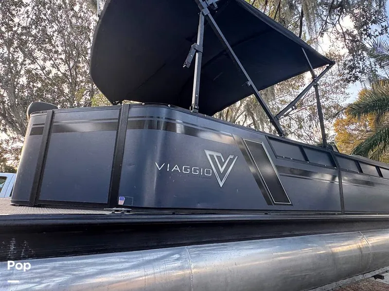 Slide: The Image of Viaggio Lago 25 2022 - 15215651