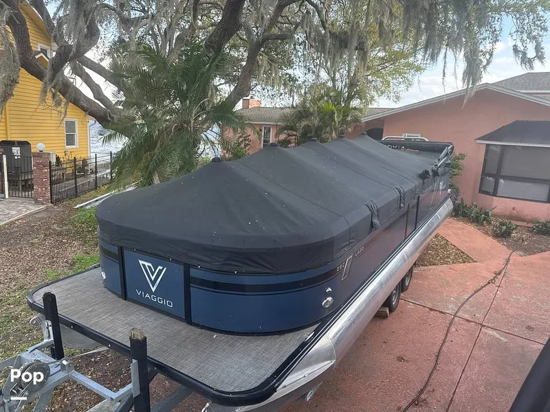 Slide: The Image of Viaggio Lago 25 2022 - 15210025