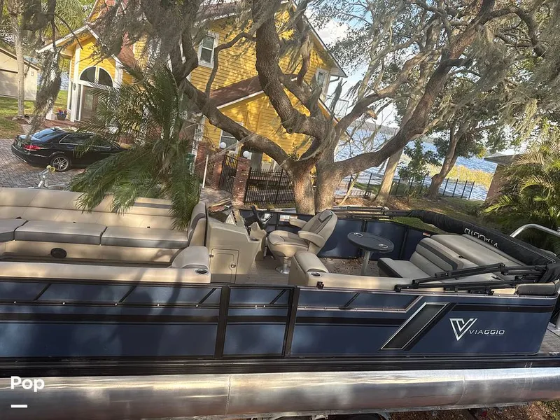 Slide: The Image of Viaggio Lago 25 2022 - 15210073