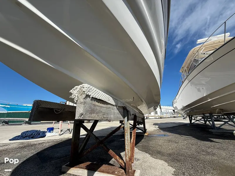 Slide: The Image of Crownline Boats 260LS 2007 - 15868562