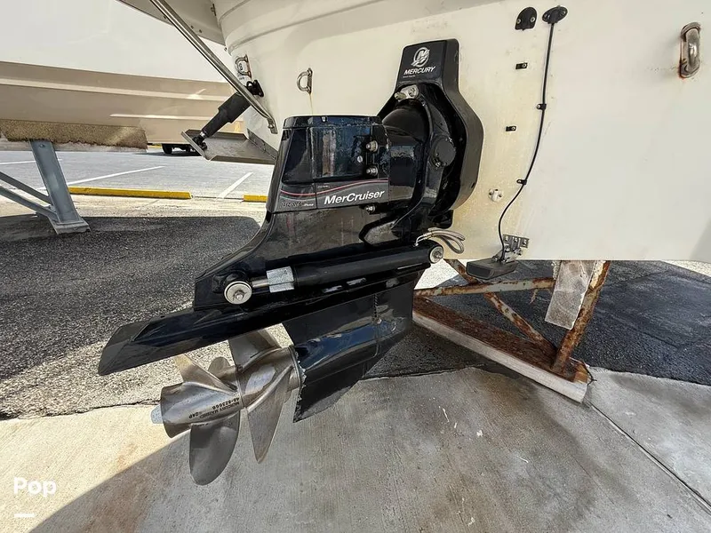 Slide: The Image of Crownline Boats 260LS 2007 - 15868563