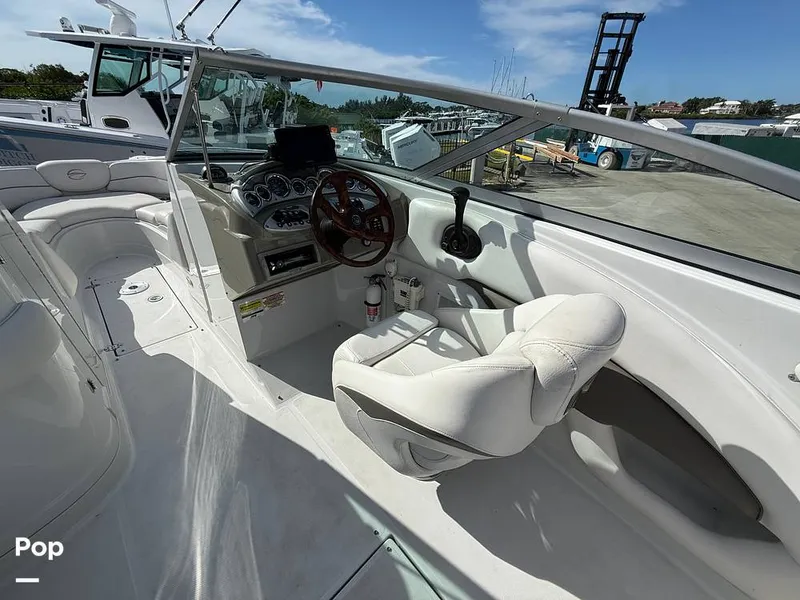 Slide: The Image of Crownline Boats 260LS 2007 - 15868578