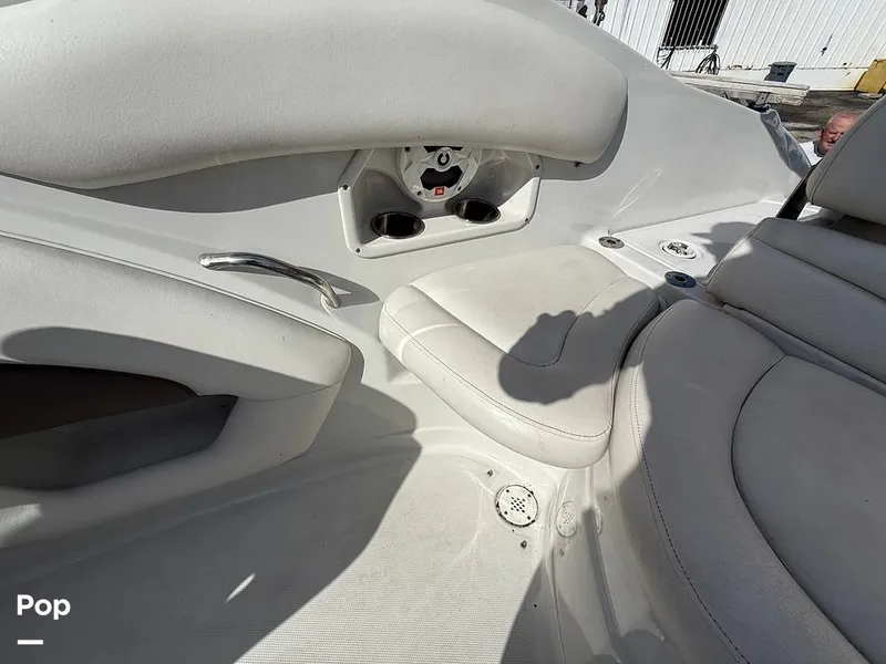 Slide: The Image of Crownline Boats 260LS 2007 - 15868580