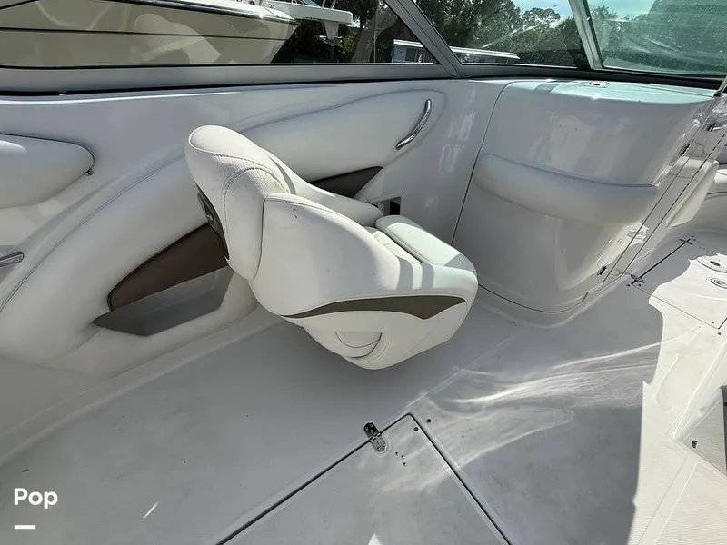 Slide: The Image of Crownline Boats 260LS 2007 - 15868584