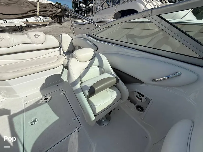 Slide: The Image of Crownline Boats 260LS 2007 - 15868585