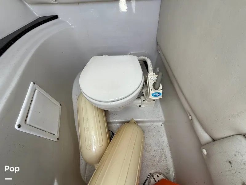 Slide: The Image of Crownline Boats 260LS 2007 - 15868598