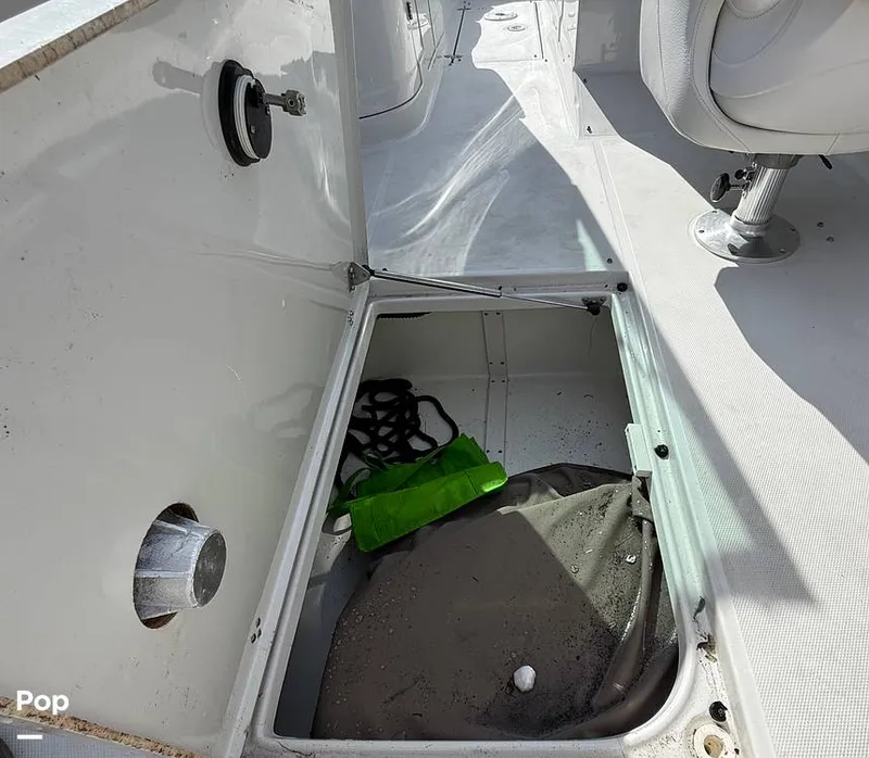 Slide: The Image of Crownline Boats 260LS 2007 - 15868654