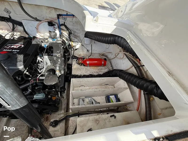 Slide: The Image of Crownline Boats 260LS 2007 - 15868658