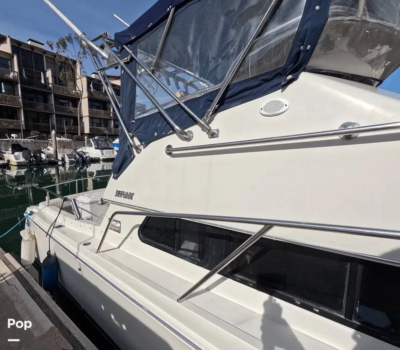 Slide: The Image of Invader Skipjack Flybridge 262 2004 - 15204590