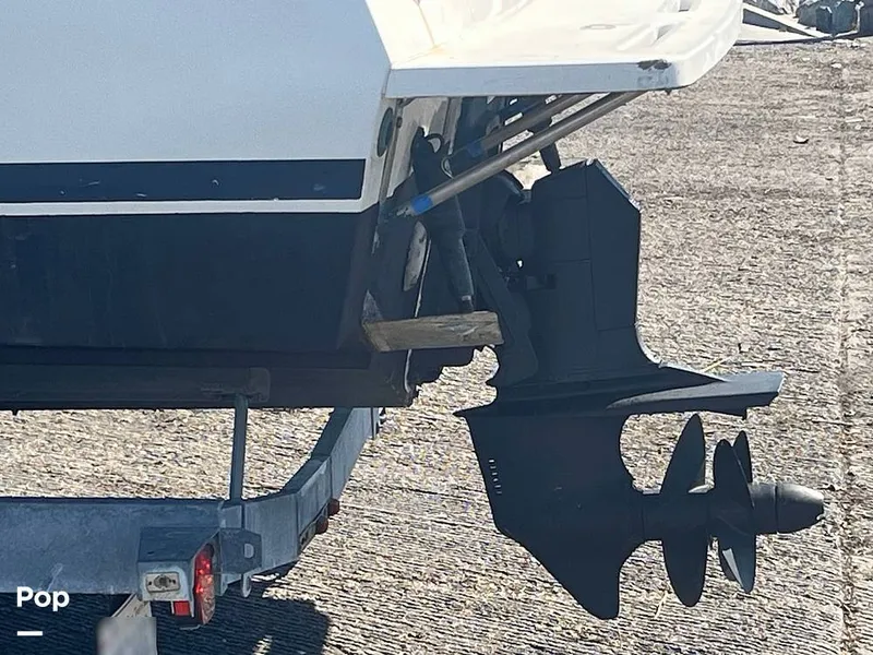 Slide: The Image of Invader Skipjack Flybridge 262 2004 - 15204615