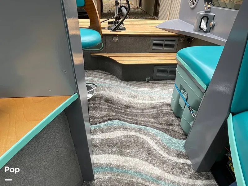 Slide: The Image of Feather Craft 15 1962 - 15212228