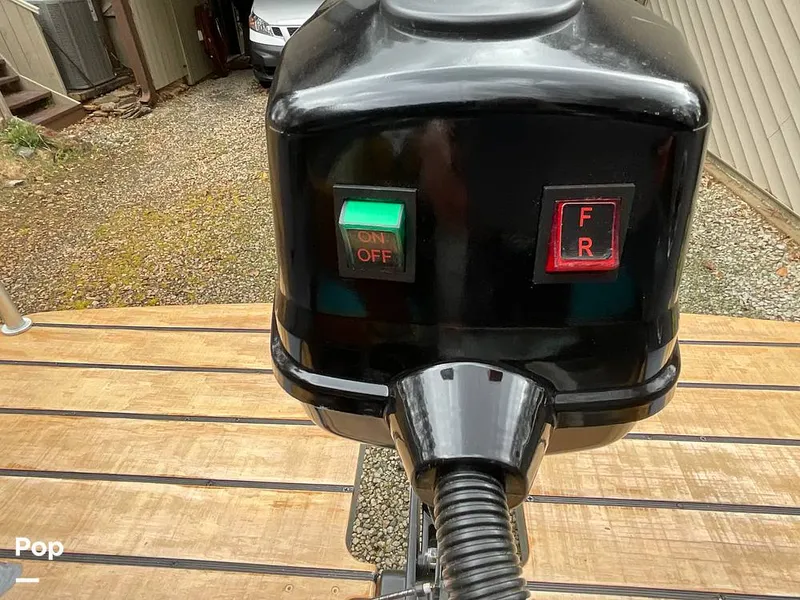 Slide: The Image of Feather Craft 15 1962 - 15212235